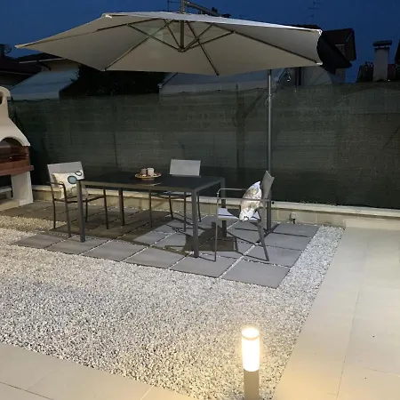 דירה La Casa Di Marty Per 3 מגדל אגם פוצ'יני