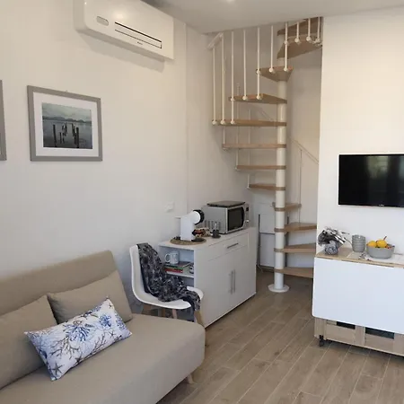 דירה La Casa Di Marty Per 3